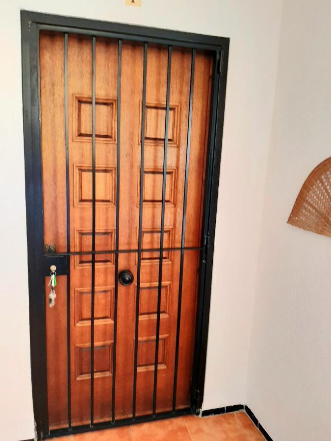 Beachfront Penthouse 3 Double Bedrooms, 2 Bathrooms San Luis de Sabinillas Exteriör bild